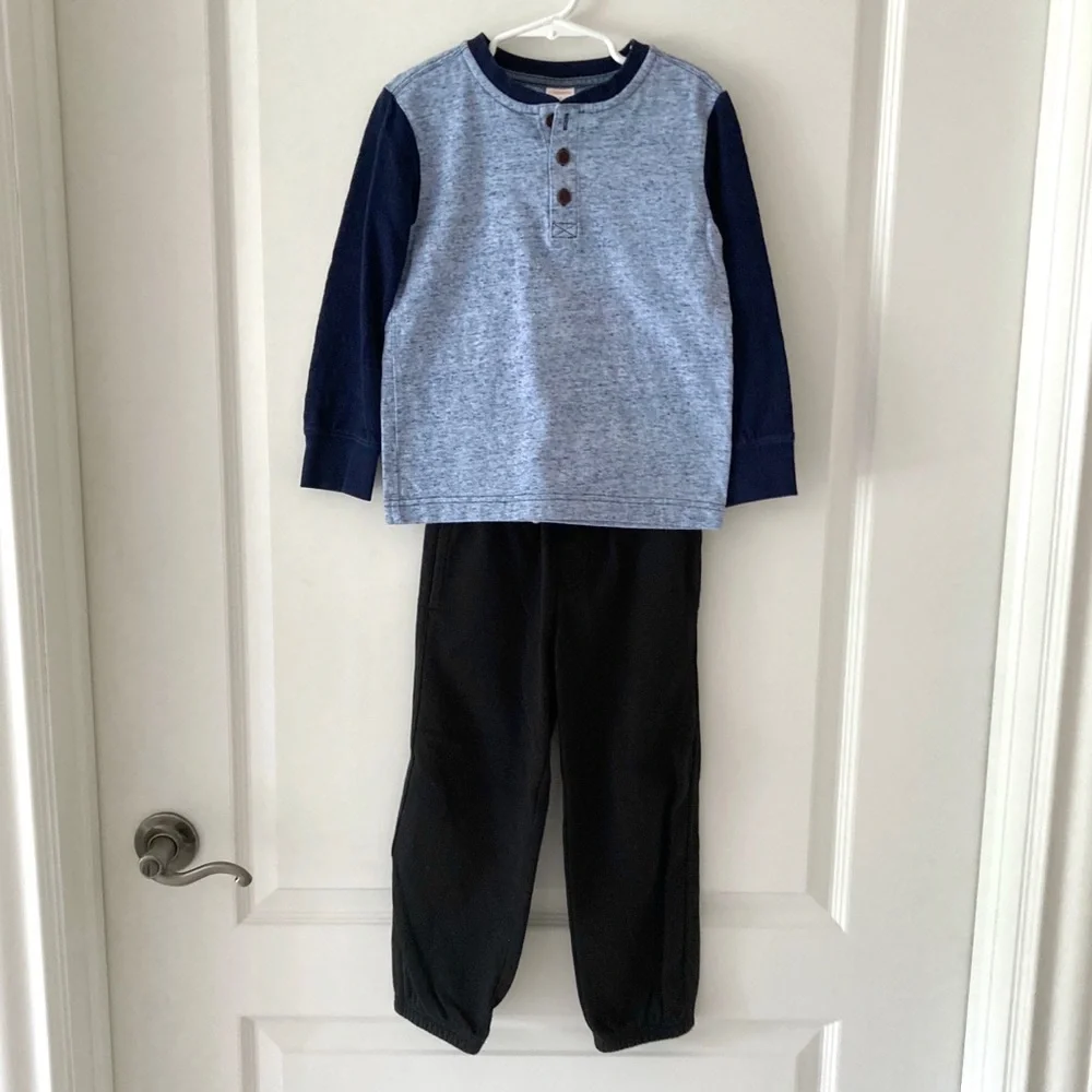 Gymboree Henley top and sweatpants size 5
